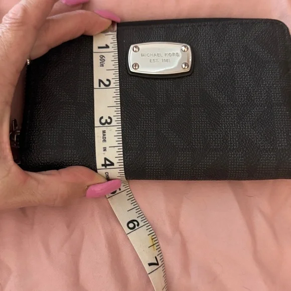 Michael Kors Black Textured Wallet - Picture 8 of 8